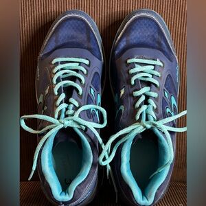 Men's Athletic Shoes in Blue and Teal